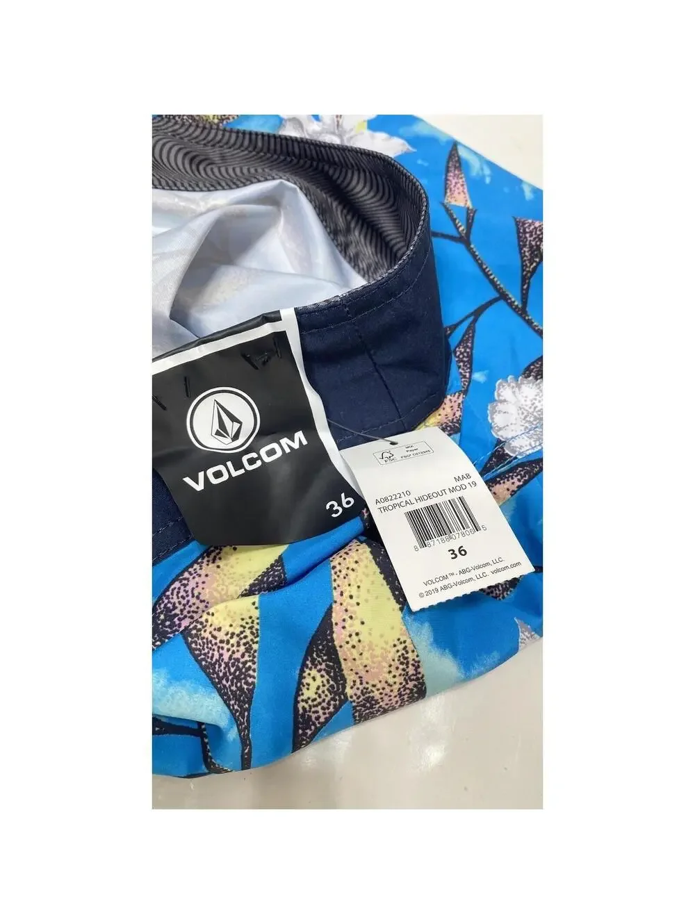 Mens Blue Swim Trunks Bathing Suit Bottoms Swimsuit Floral Brand New